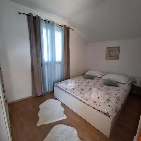 Petar Apartment *